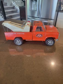 Vintage Tonka AA 24HR Service Wrecker Tow Truck
