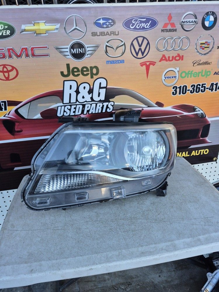 2015 2016 2017 2018 2019 2020 2021 2022 Chevy Chevrolet Colorado Headlight Headlamp Left Driver Side LH Original Used OEM