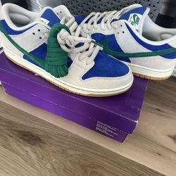 Nike Dunk Low Pro SB “Hyper Royal”
