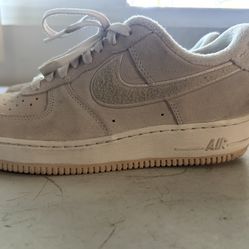 WMNS AIR FORCE 1’s  ‘07 Se  