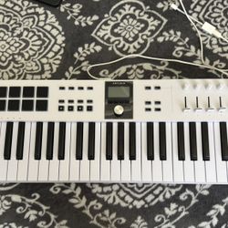 Arturia KeyLab Essential 61