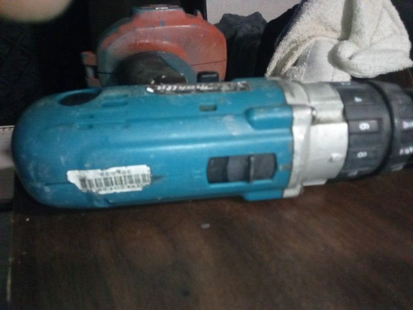 Makita Cordless Drill/Hammer Drill 1/2"