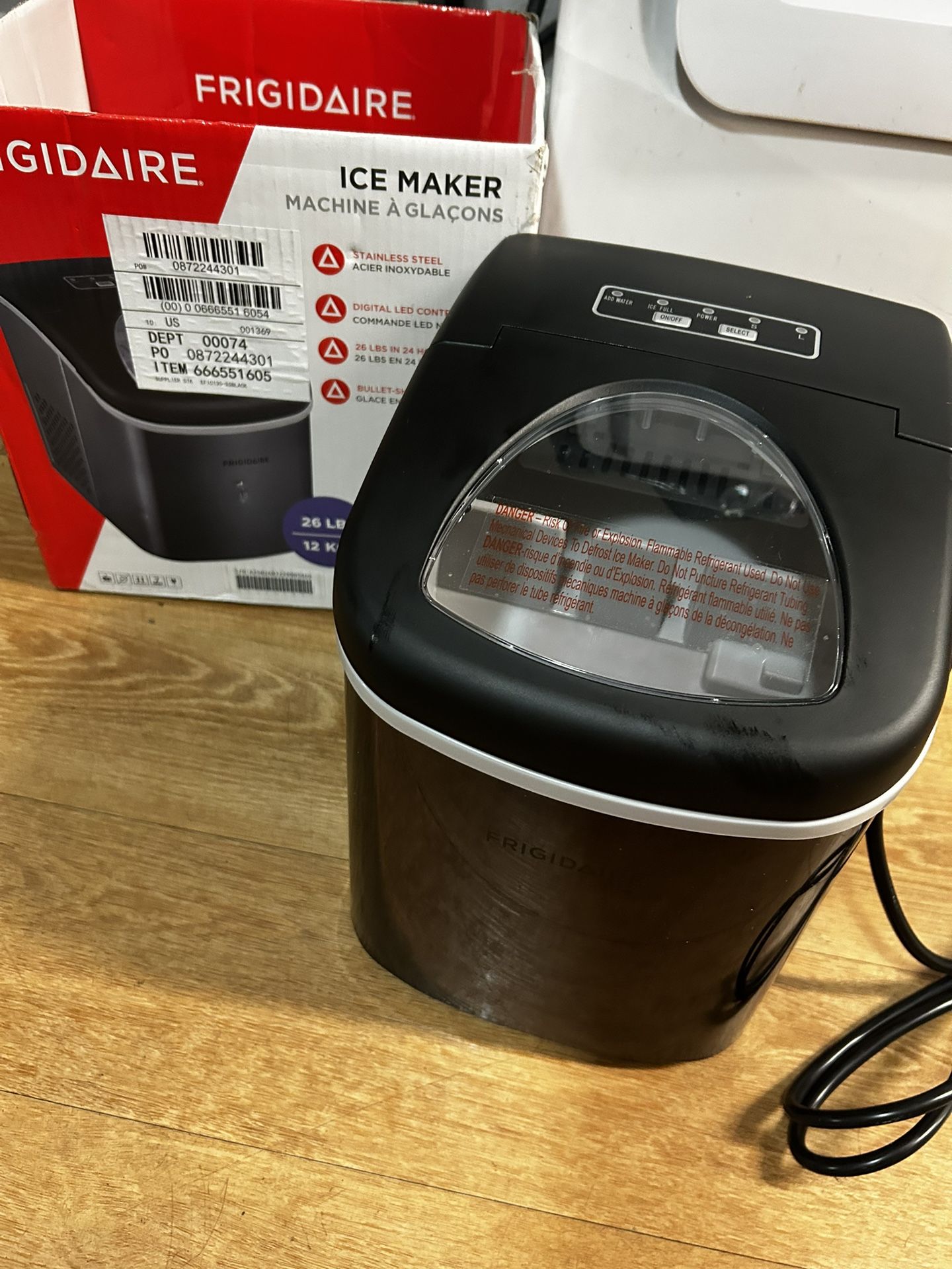 Brand New Frigidaire Ice Machine 