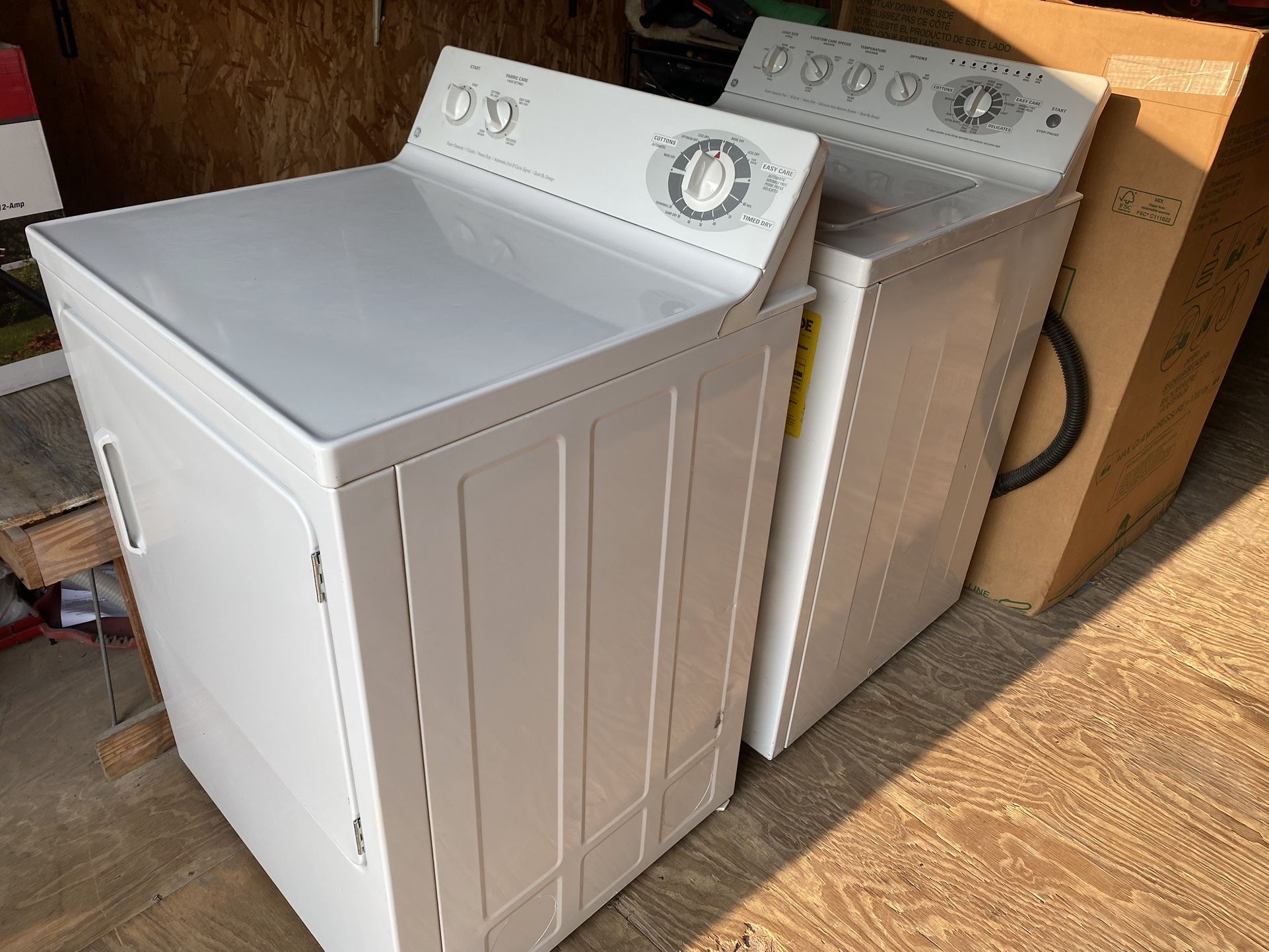 Ge Matching Set Washer And Dryer 