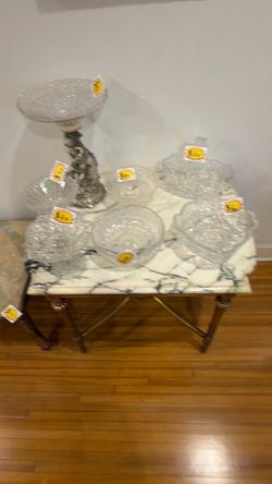Moving sale