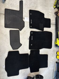 2025 Mazda CX90 Floor Mats. Brand New