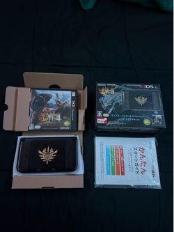 Nintendo 3DS LL Monster Hunter 4 Special Pack (Gore Magala Black)
