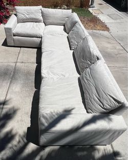 Beautiful & Cozy Sofas