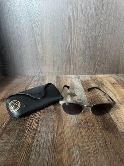 Ray-Ban Sunglasses with Case