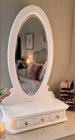 White Vanity Mirror with Drawer – Cute & Ready to Use