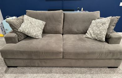 Living Spaces Lodge Sofa Couch Gray Velvet 96”