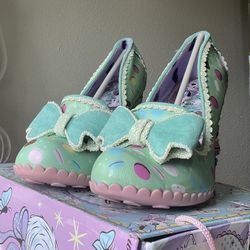 Size 10 Irregular Choice Mint Little Kisses Heels