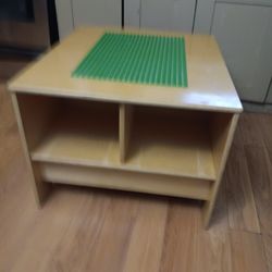 Lego Table