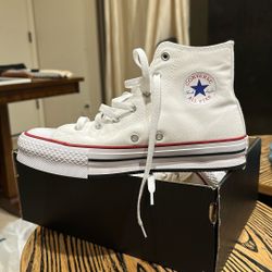 Brand New Converse With platform