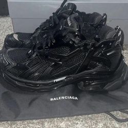 Balenciaga Runners