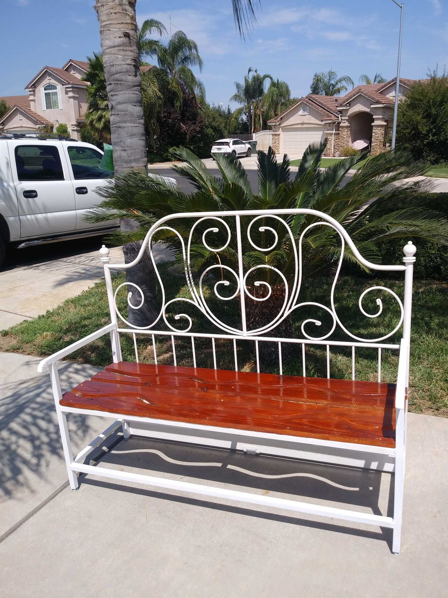 Beautiful Custom Redwood Bench..$150 OBO