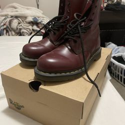 Doc Martins 1460 Cherry Red Size US 5