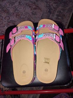 Women sandals