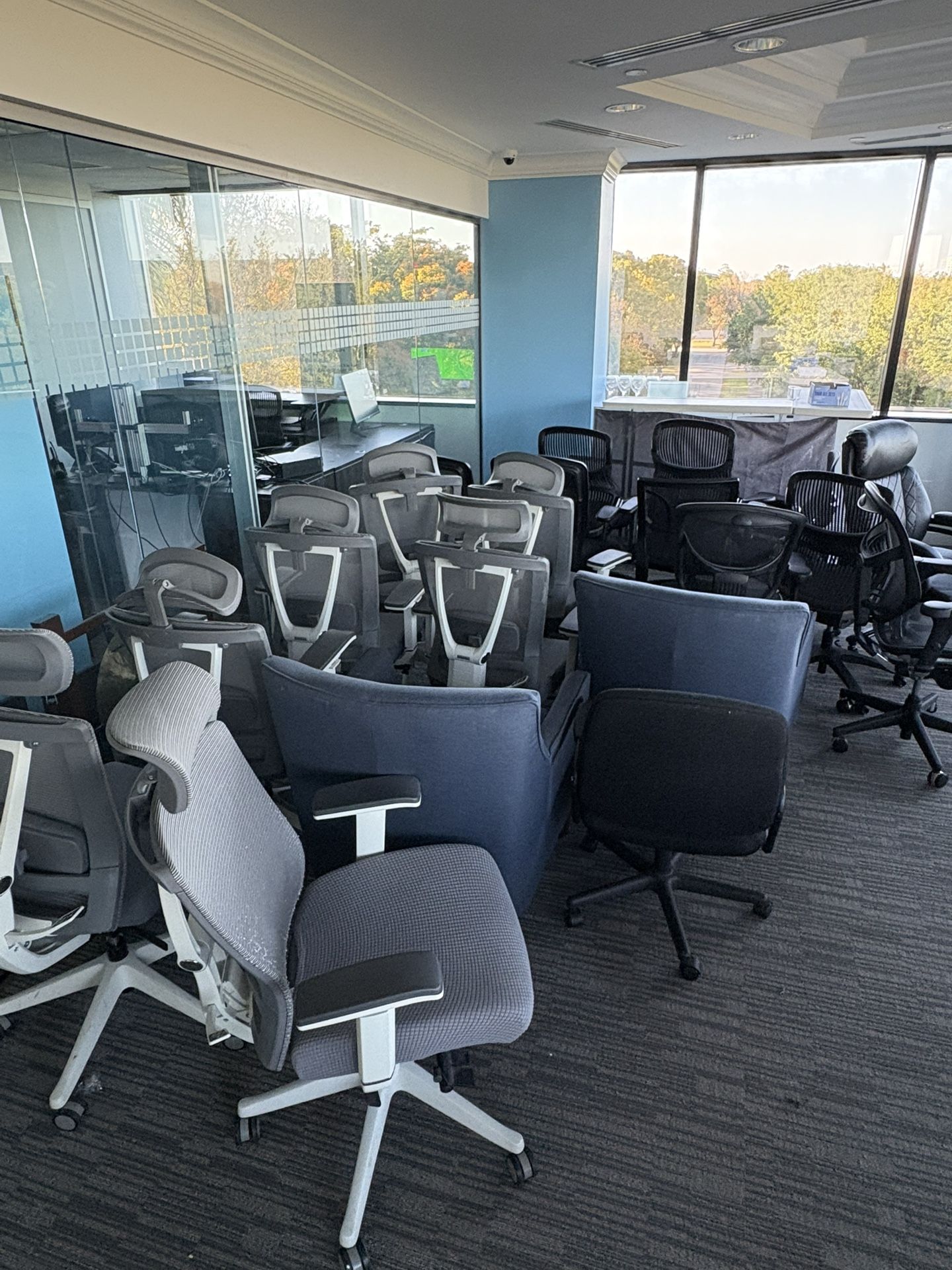 All Office chairs In Photo For $100