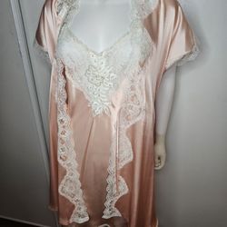 Vintage Appel Peach Color Lingerie Nightgown  Size S Two Piece Set