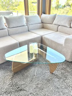 Modern Oval Glass Coffee Table – Wood Base