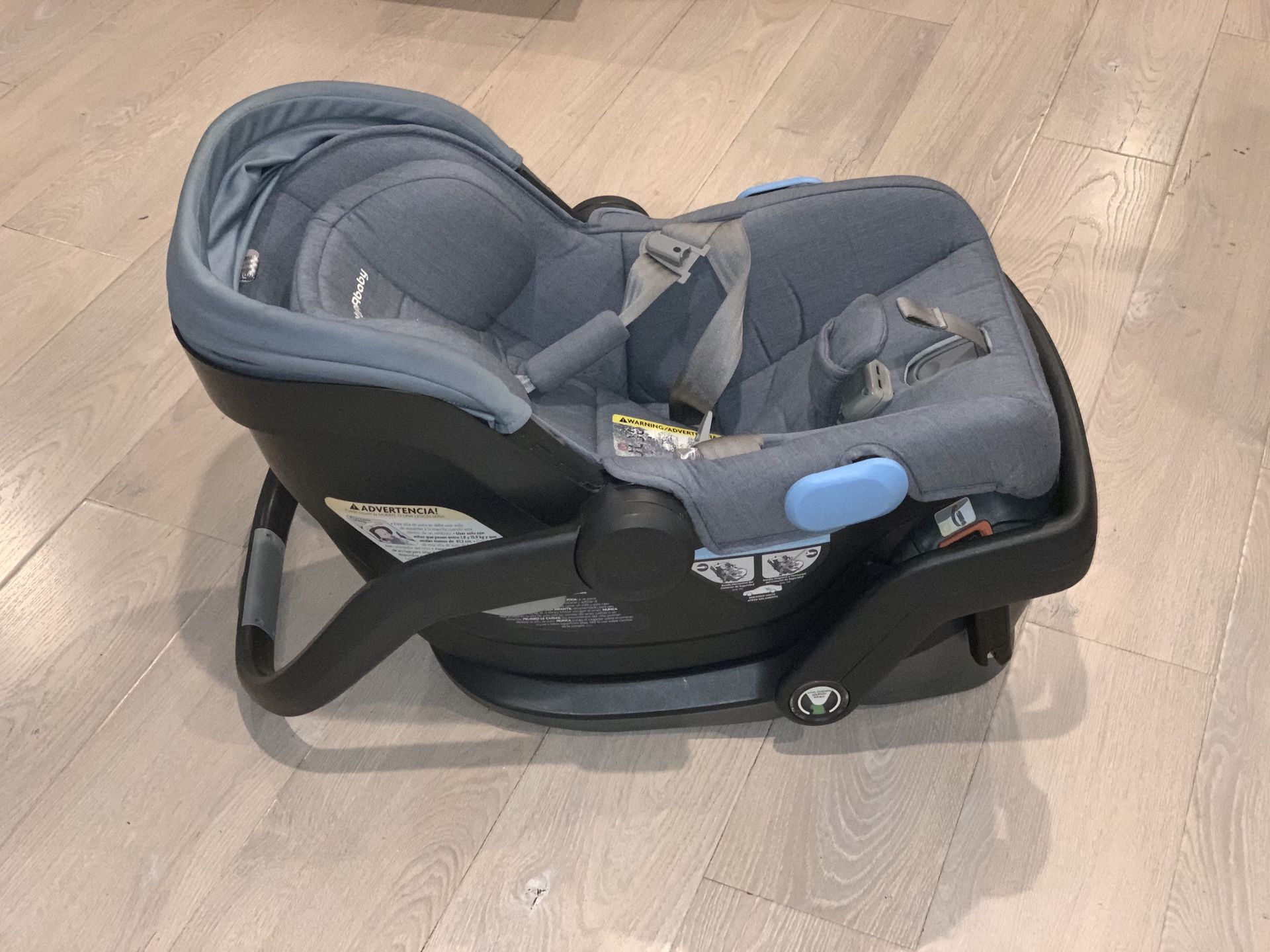 uppababy jordan mesa Car Seat Base SIZE:30 mm Fits All CRUSH Clone Trooper Helmet - and intuitive red to