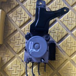 2015 Hyundai Veloster 1.6 Abs Unit Part 