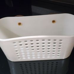 iDesign Plastic Suction Bathroom Shower Caddy, Rectangular Basket for Shampoo, Conditioner, Soap, Creams, Towels, Razors, Loofahs, 4" x 10.2" x 7" - F