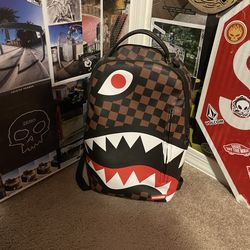 Sprayground bag and fannypack bundle