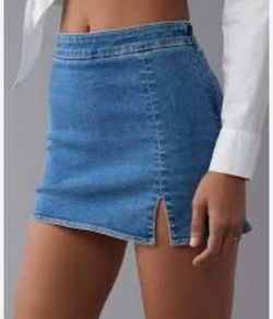 American Eagle skirt size 00 super strechy