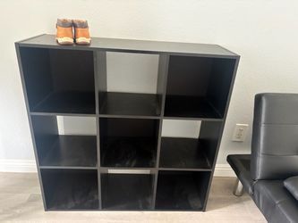 Cubicle shelf