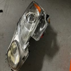 2006-2011 Lexus GS Headlight 