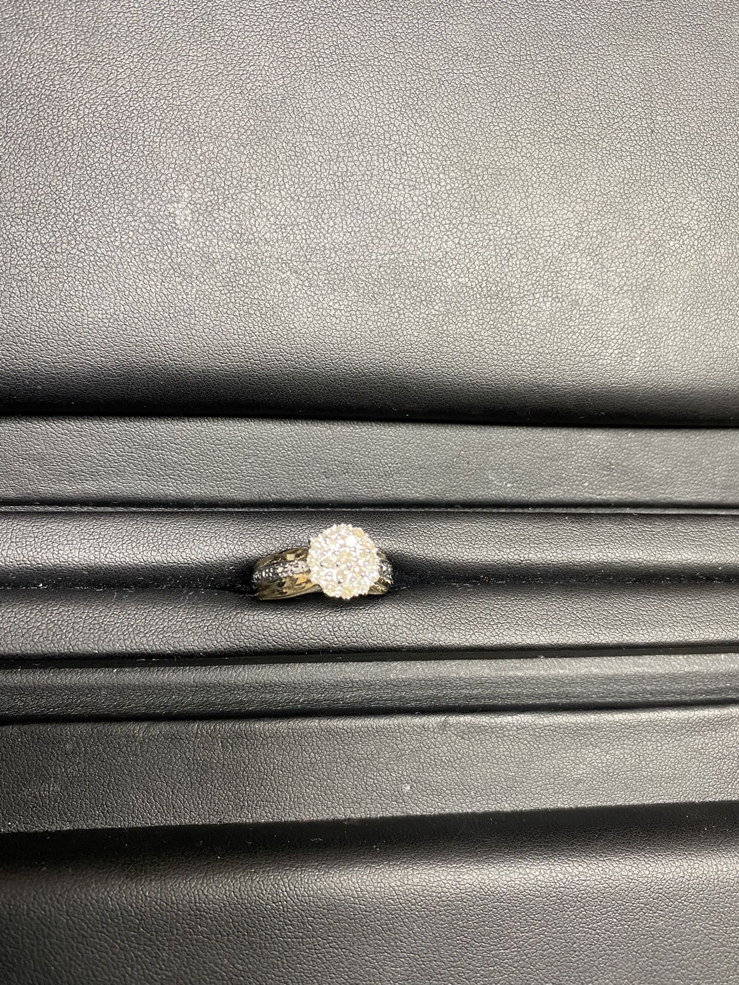 10k Diamond Ring