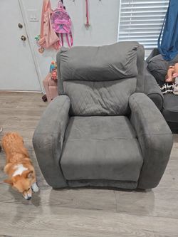 Recliner