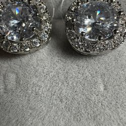 Diamond Earrings Brand New Still Has End Caps Sealed