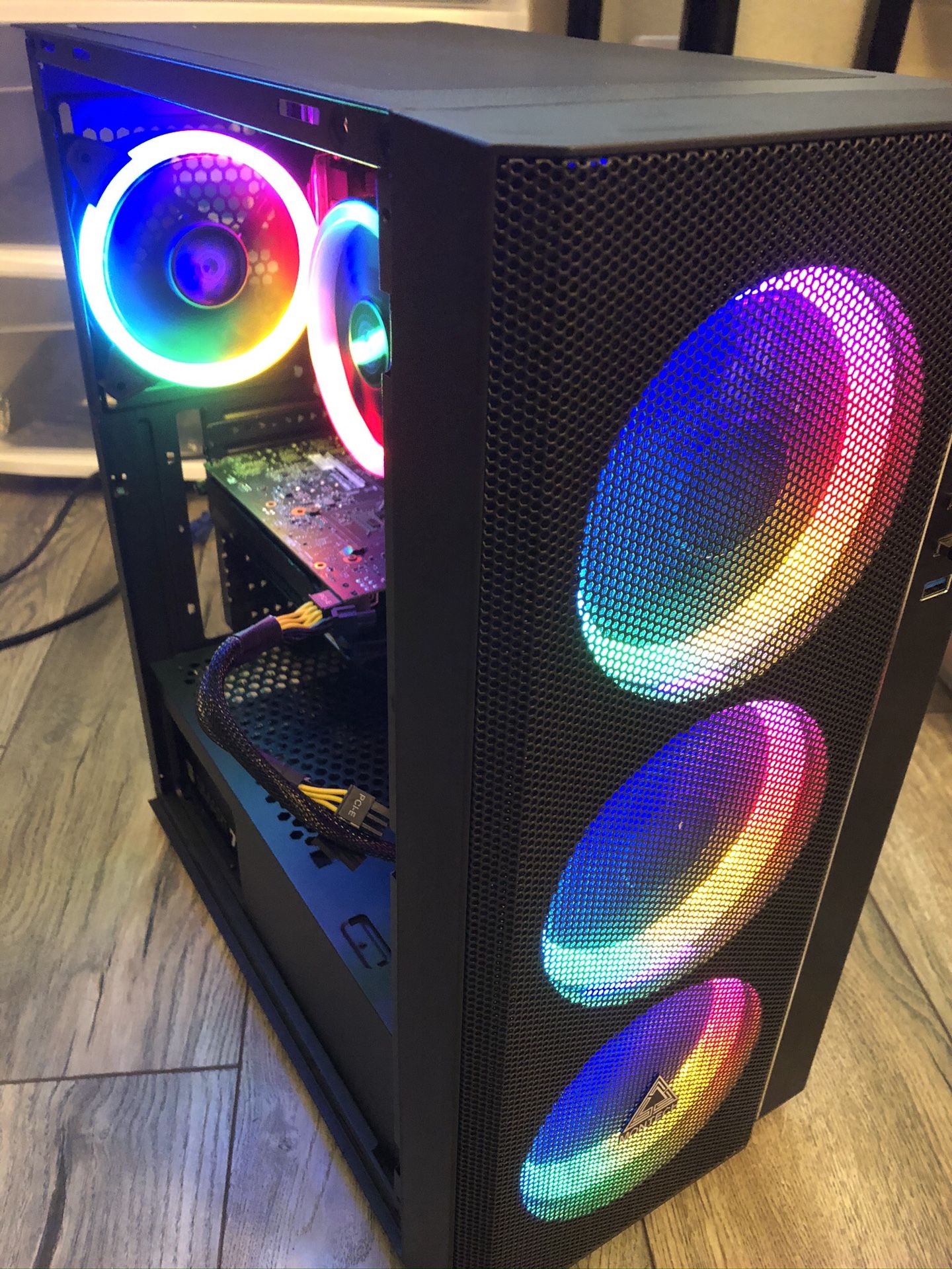 Gaming PC - Intel i7-4790K + GTX 1060 6GB + SSD