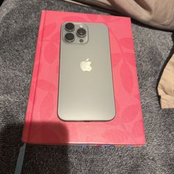 Iphone 15 Pro Max. 13 Pro Max