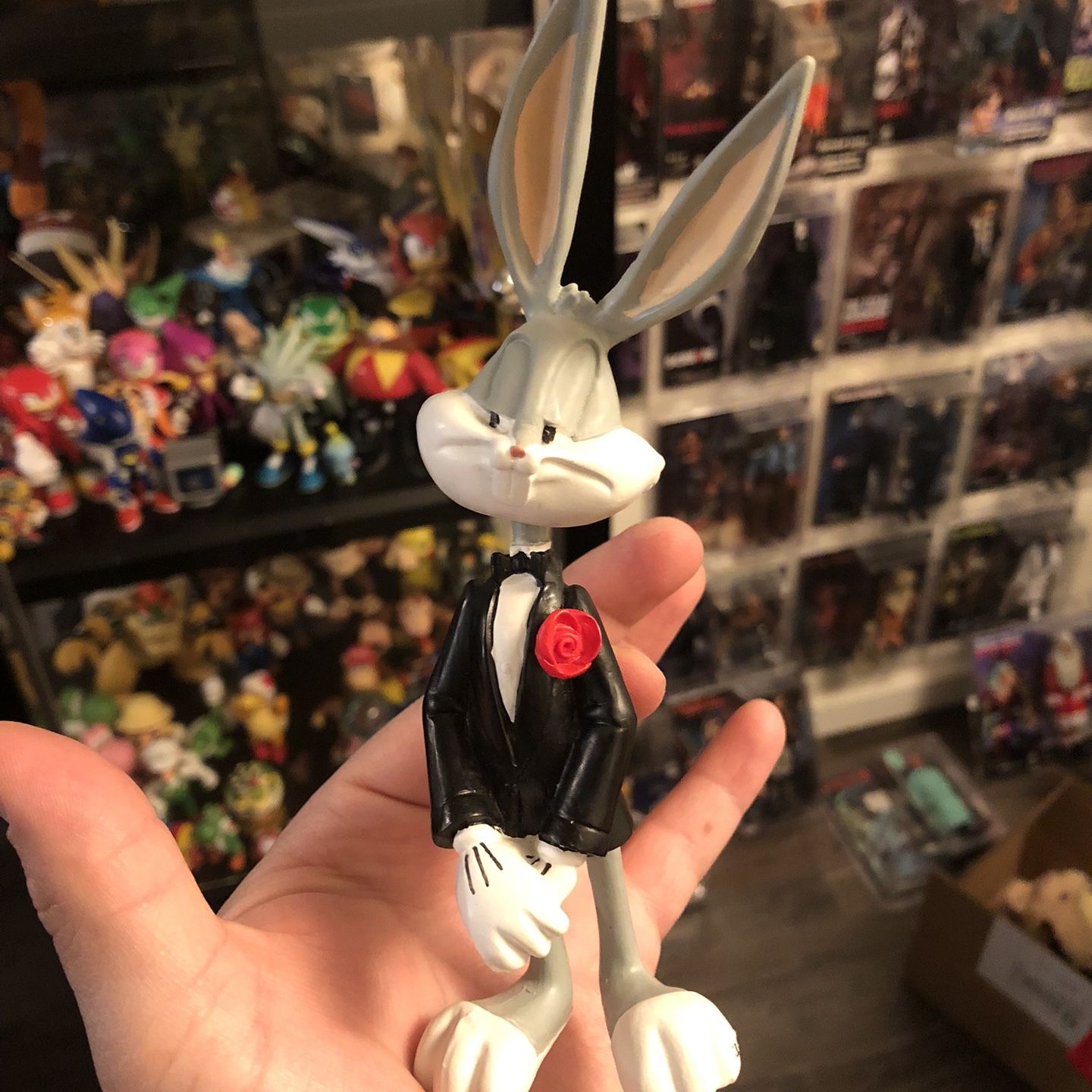 VINTAGE BUG BUNNY BOBBLE HEAD FIGURE for Sale in Fresno, CA - OfferUp