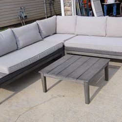 California Style Outdoor Furniture 