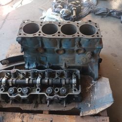 Toyota 22R Parts