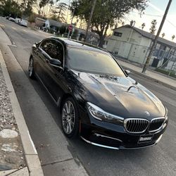 2016 BMW 740i