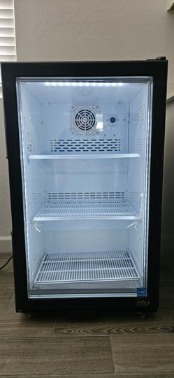 BRAND NEW COMMERCIAL DISPLAY REFRIGERATOR/REFRIGERADOR COMERCIAL NUEVO