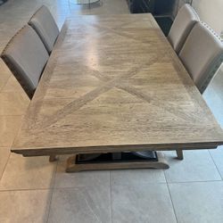 Dinning Room Table 