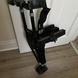 Hands Free crutch-  i Walker