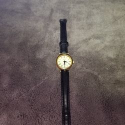 Gucci Ladies Watch 18k Gold Plated 