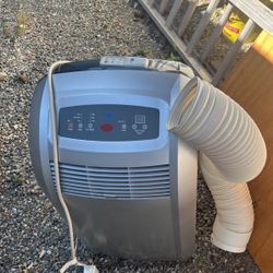 Whynter - 400 Sq. Ft. Portable Air Conditioner - Platinum