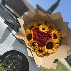 Sunflower Heart Bouquet 
