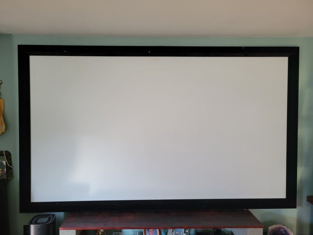 Elite 16.9 , 120 Cinama White Fixed Wall Screen