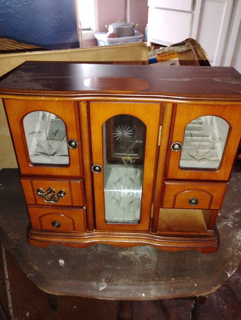 Jewelry Box