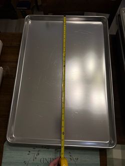 Commercial Food Service Pans and Baking Sheets